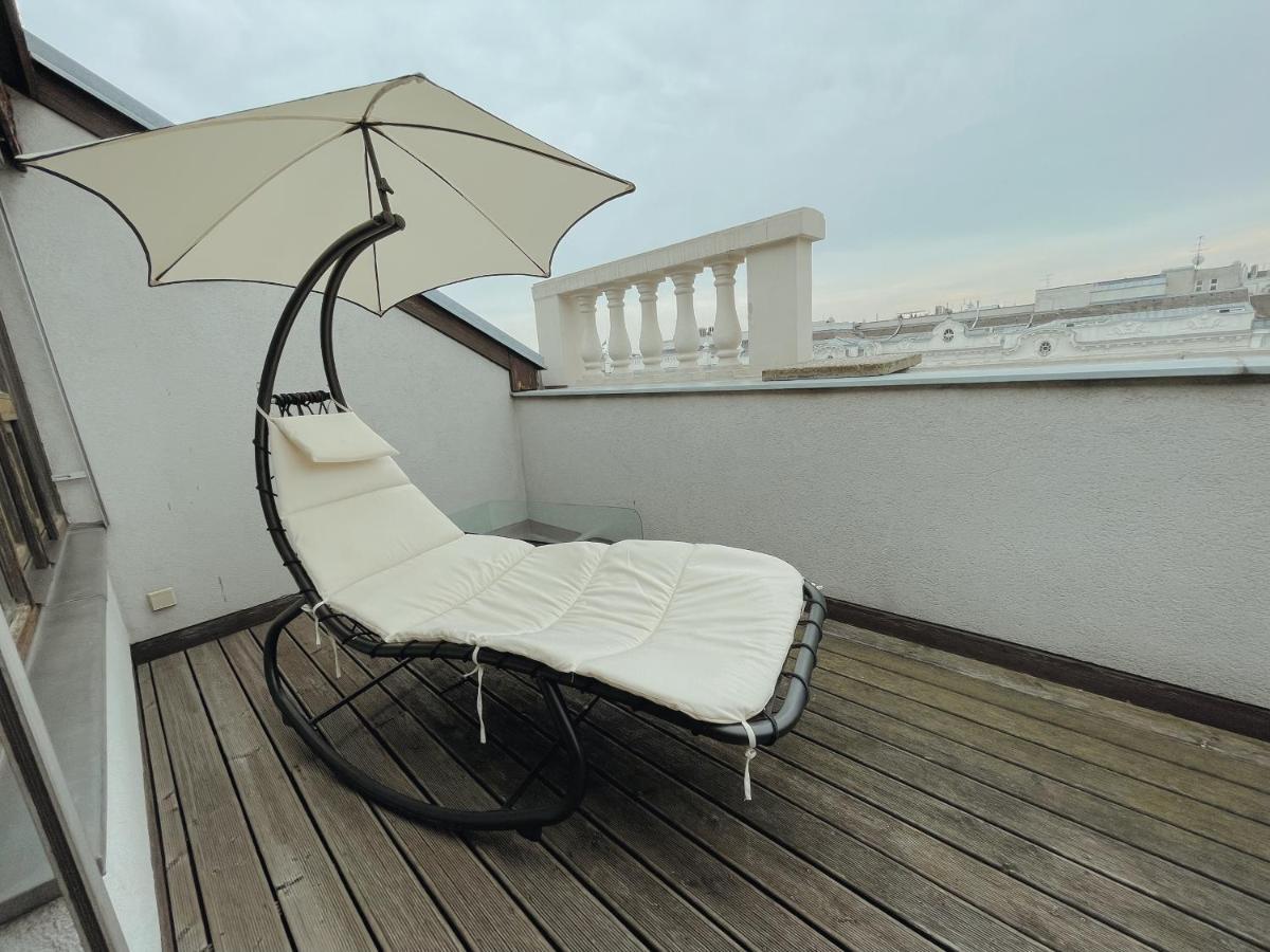 Luxury 150M2 Suite In Most Desirable Area Of Historic Central Vienne Extérieur photo